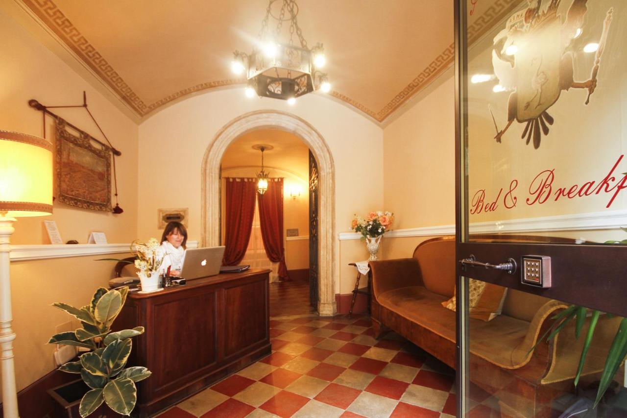 Antica Residenza Cicogna Bed & Breakfast Siena Exterior photo