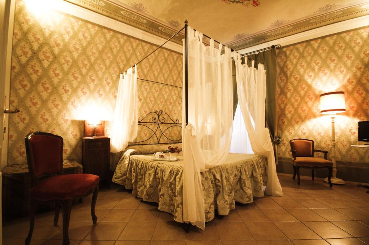 Antica Residenza Cicogna Bed & Breakfast Siena Exterior photo