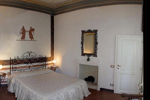 Antica Residenza Cicogna Bed & Breakfast Siena Exterior photo