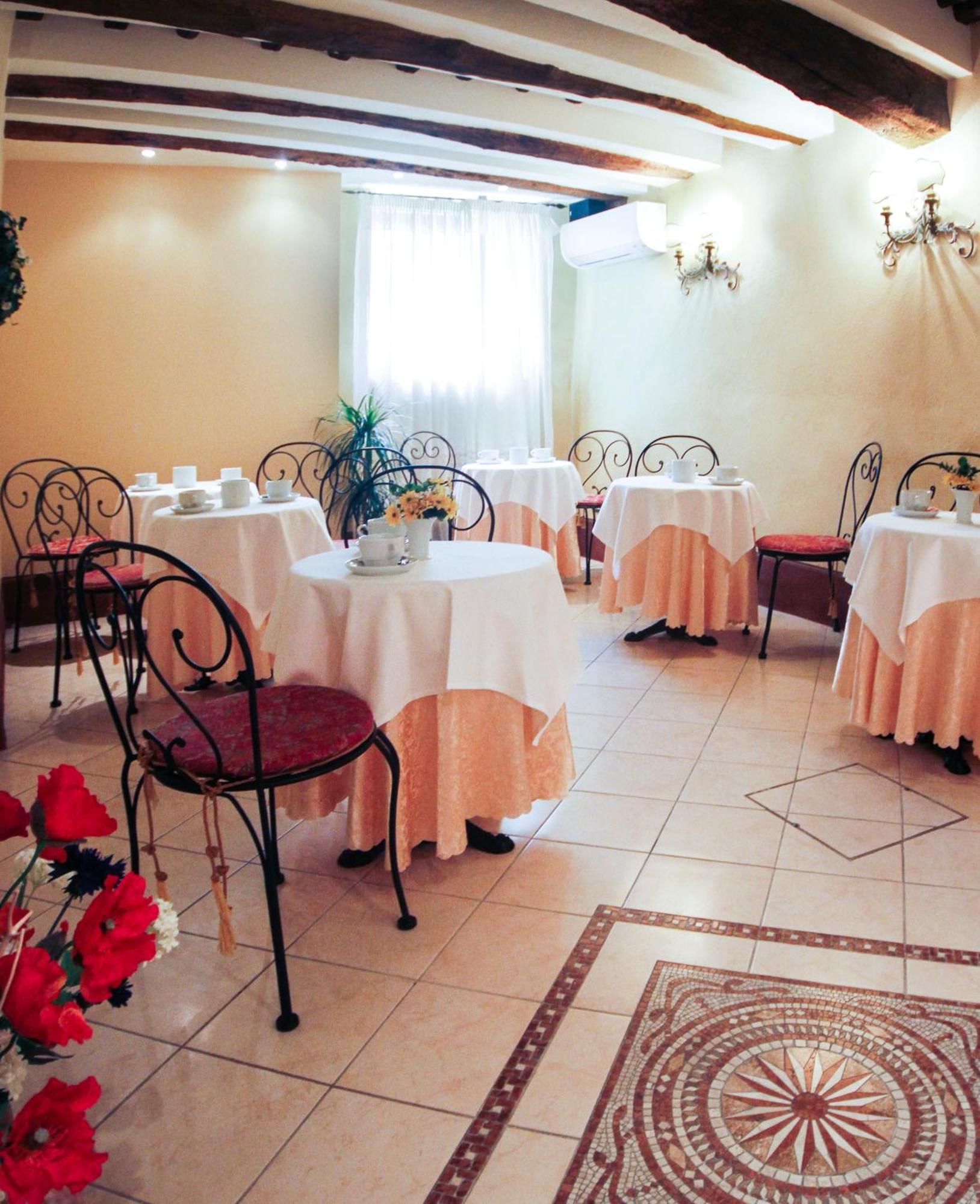 Antica Residenza Cicogna Bed & Breakfast Siena Exterior photo